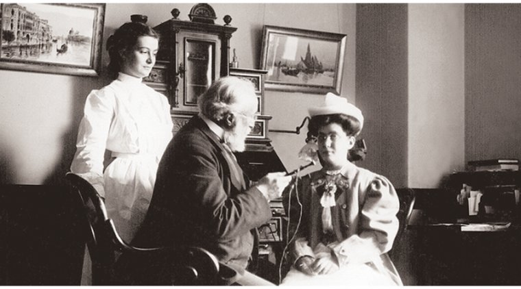 Top 10 Ophthalmologists of All Time